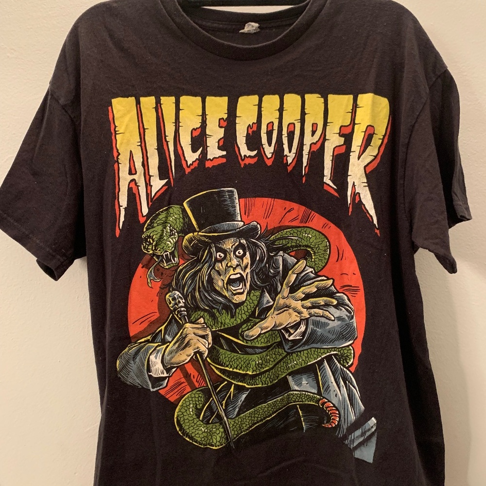 Alice Cooper tee size xl